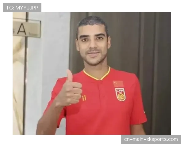 人物特写:归化球员阿兰在成都蓉城队中的核心角色转变 人物特写:归化球员阿兰在成都蓉城队中的核心角色转变