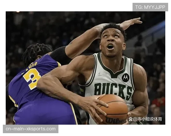 战术述评:雄鹿队大洛佩斯沉退防守策略在系列赛中面临的挑战与调整 战术述评:雄鹿队大洛佩斯沉退防守策略在系列赛中面临的挑战与调整